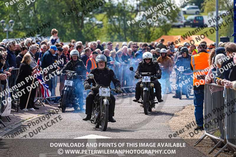 Vintage motorcycle club;eventdigitalimages;no limits trackdays;peter wileman photography;vintage motocycles;vmcc banbury run photographs